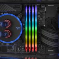 Модуль пам'яті Thermaltake R019D408GX2-3200C16A Diawest