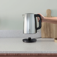 Електрочайник ELECTROLUX E3K1-3ST Diawest