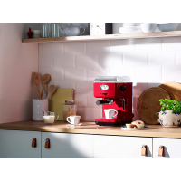 Кофеварка Russell Hobbs Hobbs 28250-56 Retro (28250-56) Diawest