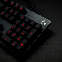 Клавиатура Logitech G413 Mechanical Gaming Romer-G tactile USB UA Carbon (920-008310) Diawest