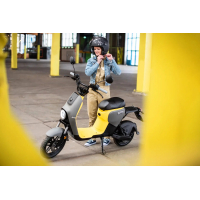 Електроскутер Segway Ninebot B110S Yellow/Dark Grey (AA.50.0004.05) Diawest