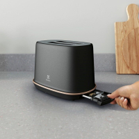 Тостер Electrolux E7T1-6BP Diawest