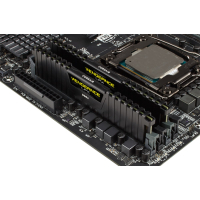 Модуль пам'яті для комп'ютера DDR4 16GB (2x8GB) 3200 MHz Vengeance Corsair (CMK16GX4M2E3200C16) Diawest