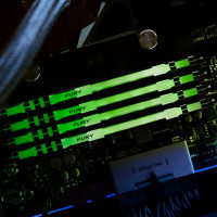 Модуль пам'яті для комп'ютера DDR4 16GB 3200 MHz Beast RGB Kingston Fury (ex.HyperX) (KF432C16BBA/16) Diawest