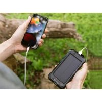 Батарея універсальна Sandberg 10000 mAh, Solar:5V/250mA, power-through, IP54, flashlight (420-72) Diawest
