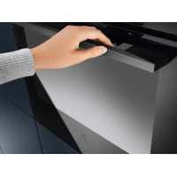 Духова шафа Electrolux EOE8P39WV Diawest
