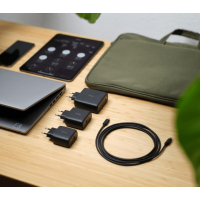 Зарядний пристрій Trust Maxo 65W USB-C PD black (24817_TRUST) Diawest