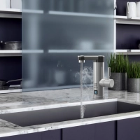 Проточний водонагрівач Electrolux Taptronic S Diawest