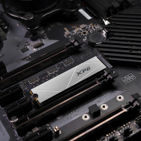 Накопичувач SSD M.2 2280 1TB XPG GAMMIX S60 ADATA (AGAMMIXS60-1T-CS) Diawest