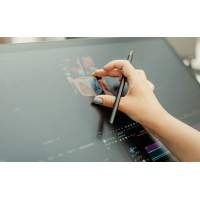 Графічний планшет Wacom Cintiq 24 touch (2025) (DTH246K0B) Diawest