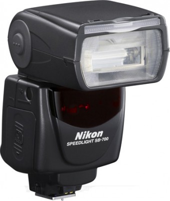 Вспышка Nikon Speedlight SB-700 Diawest